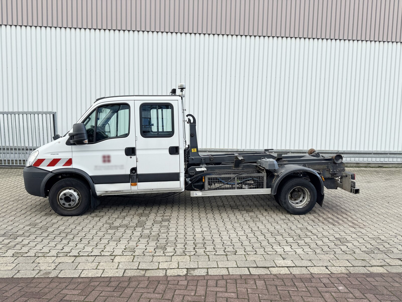 Iveco Daily 70C14D 4x2 Doka Daily 70C14D 4x2 Doka, EEV, City-Abroller - Hook lift truck: picture 1 Iveco Daily 70C14D 4x2 Doka Daily 70C14D 4x2 Doka, EEV, City-Abroller - Hook lift truck: picture 1