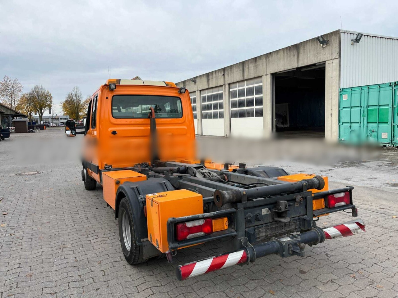 Iveco Daily 70C17 4x2 Doka Daily 70C17 4x2 Doka, EEV, Werkzeugschränke, City-Abroller - Hook lift truck: picture 2 Iveco Daily 70C17 4x2 Doka Daily 70C17 4x2 Doka, EEV, Werkzeugschränke, City-Abroller - Hook lift truck: picture 2