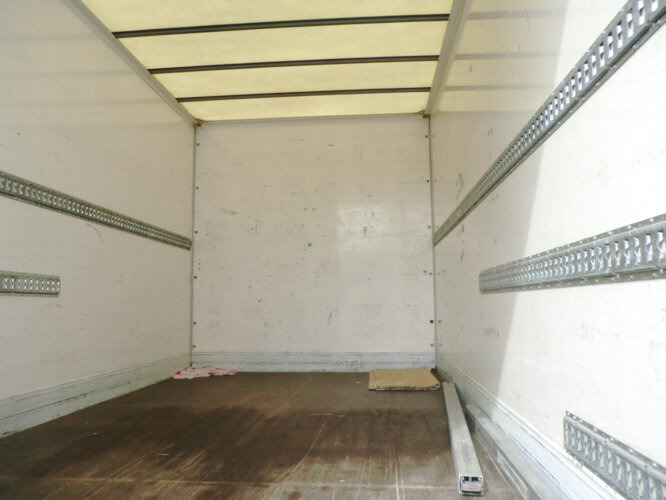 Iveco EuroCargo 75 E 17/4x2 EuroCargo 75 E 17/4x2, 6x VORHANDEN! - Box truck: picture 4 Iveco EuroCargo 75 E 17/4x2 EuroCargo 75 E 17/4x2, 6x VORHANDEN! - Box truck: picture 4