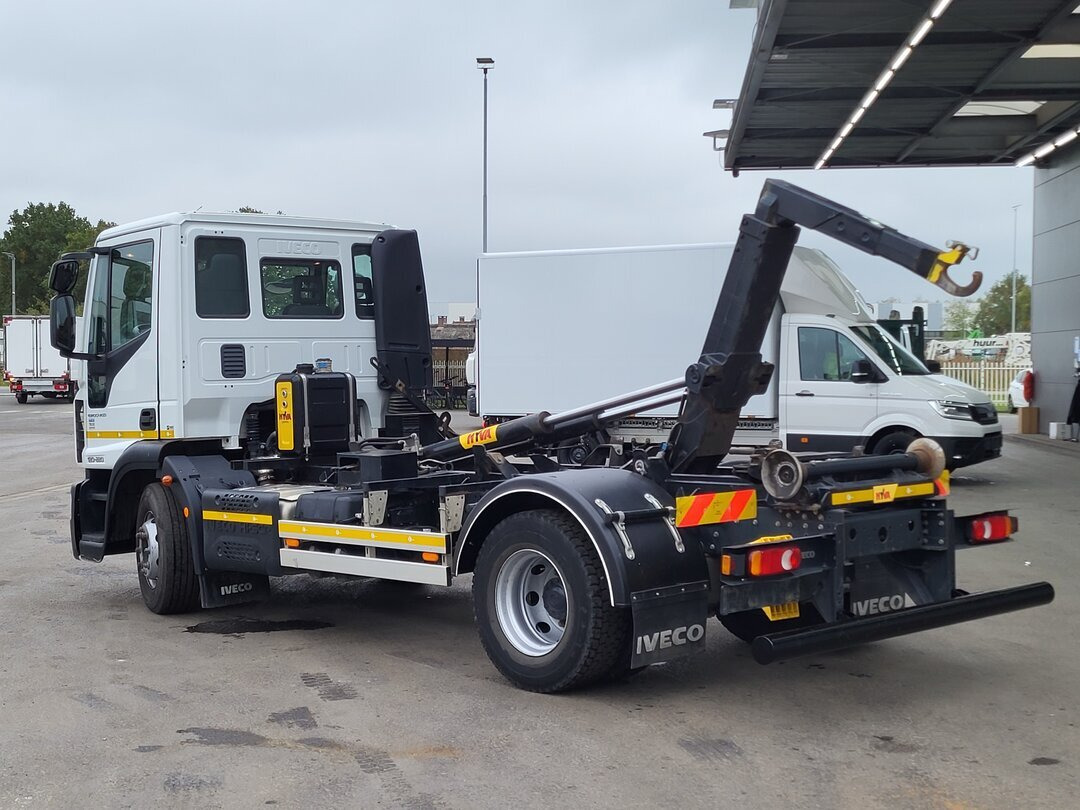 Hook lift truck Iveco EuroCargo ML120E22 4x2 EuroCargo ML120E22 4x2, City-Abroller: picture 8 Hook lift truck Iveco EuroCargo ML120E22 4x2 EuroCargo ML120E22 4x2, City-Abroller: picture 8