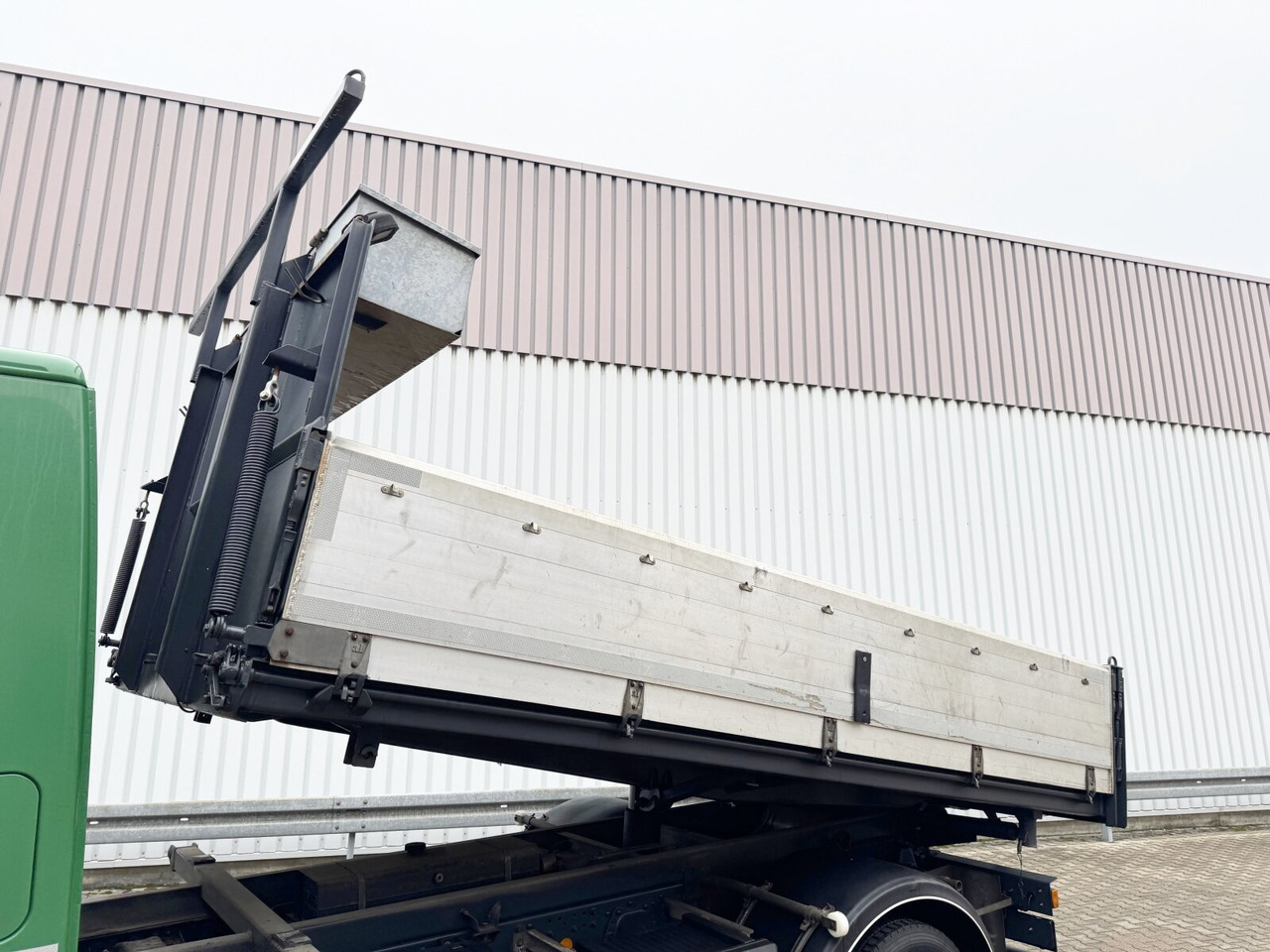 Tipper Iveco EuroCargo ML140E25 4x2 EuroCargo ML140E25 4x2, 2x AHK: picture 14