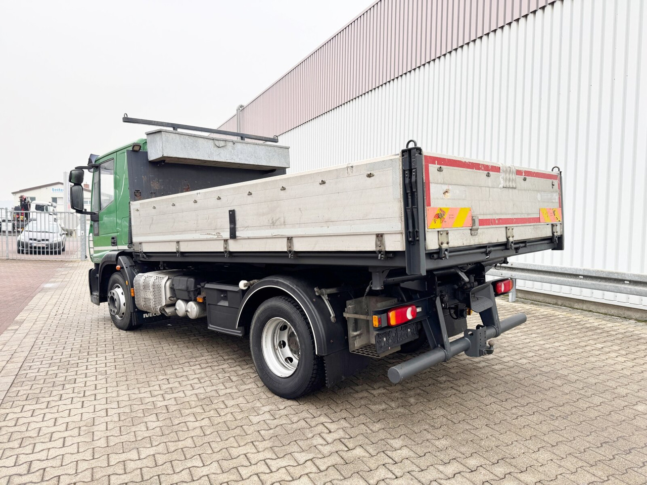 Tipper Iveco EuroCargo ML140E25 4x2 EuroCargo ML140E25 4x2, 2x AHK: picture 12