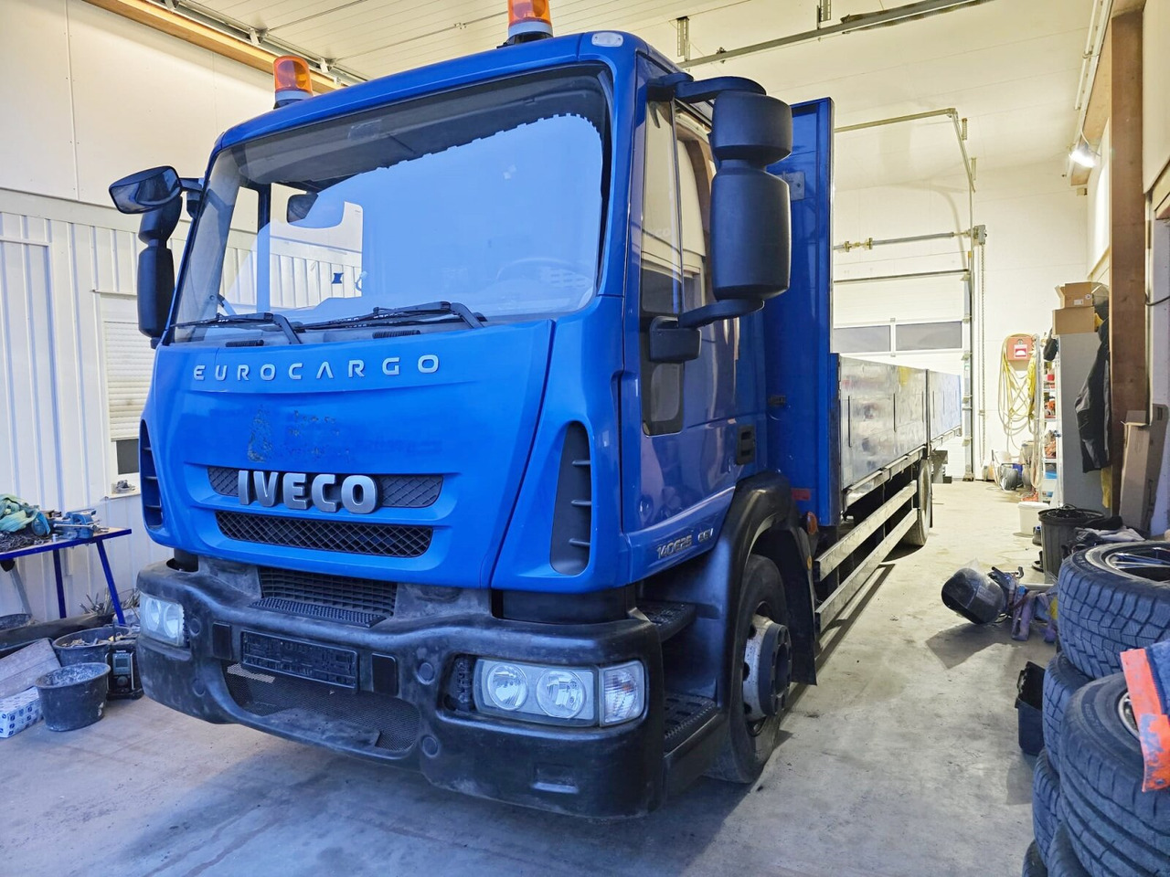 Iveco EuroCargo ML140E25/P 4x2 EuroCargo ML140E25/P 4x2, EEV, 6-Zylinder, 2x AHK - Dropside/ Flatbed truck: picture 1 Iveco EuroCargo ML140E25/P 4x2 EuroCargo ML140E25/P 4x2, EEV, 6-Zylinder, 2x AHK - Dropside/ Flatbed truck: picture 1