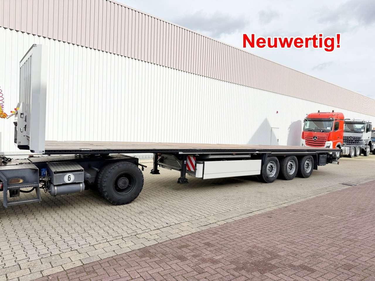 Krone SDP 27 SDP 27, Liftachse, Twist-Locks, 20/2x20/40Fuß, Neuwertig! - Dropside/ Flatbed semi-trailer: picture 1 Krone SDP 27 SDP 27, Liftachse, Twist-Locks, 20/2x20/40Fuß, Neuwertig! - Dropside/ Flatbed semi-trailer: picture 1