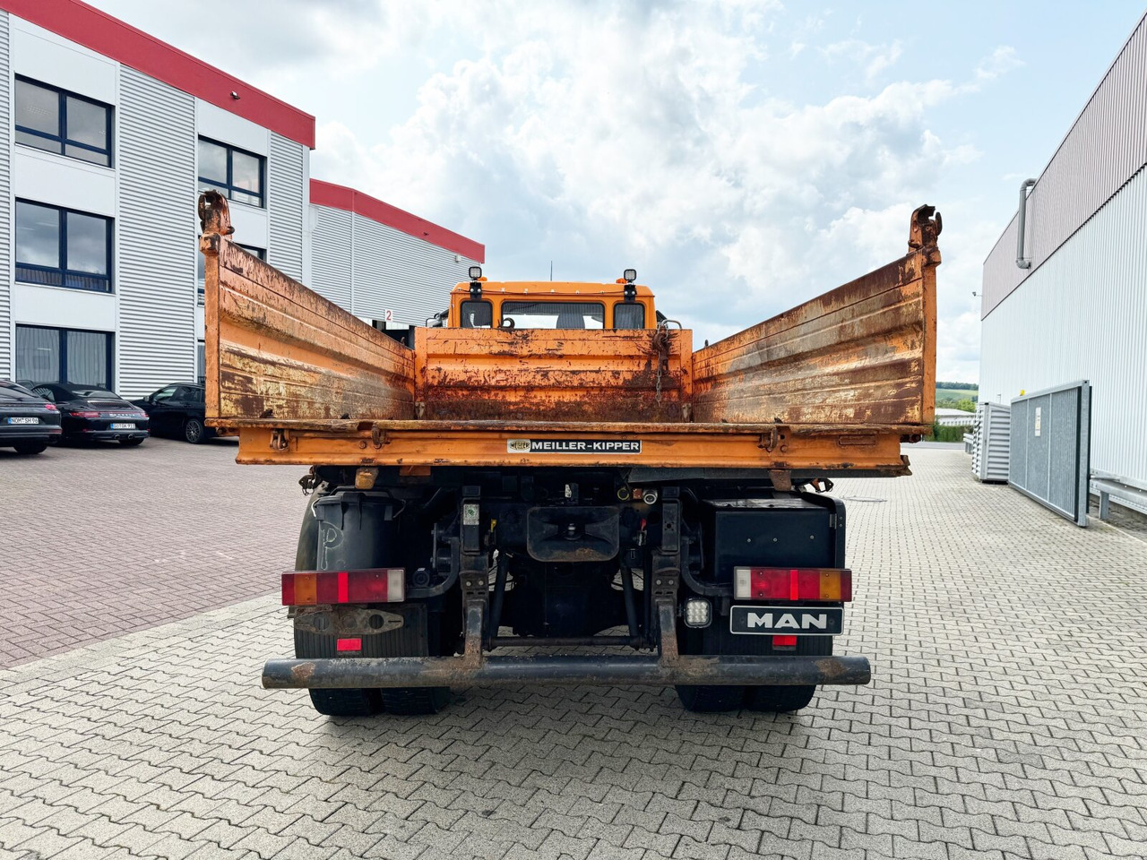 Leasing of MAN LE 18.280 4X4 BB LE 18.280 4X4 BB, Winterdienstausstattung, Grüne Plakette MAN LE 18.280 4X4 BB LE 18.280 4X4 BB, Winterdienstausstattung, Grüne Plakette: picture 12