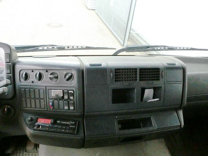 Crane truck, Dropside/ Flatbed truck MAN TGA 18.360 4x2 TGA 18.360 4x2, Baustoff, Kran ATLAS 125.1: picture 12