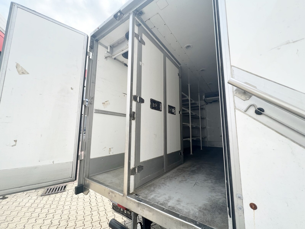 MAN TGL 8.180 4x2 BL TGL 8.180 4x2 BL, Kühlkoffer, Carrier Supra 850Mi - Refrigerator truck: picture 5 MAN TGL 8.180 4x2 BL TGL 8.180 4x2 BL, Kühlkoffer, Carrier Supra 850Mi - Refrigerator truck: picture 5