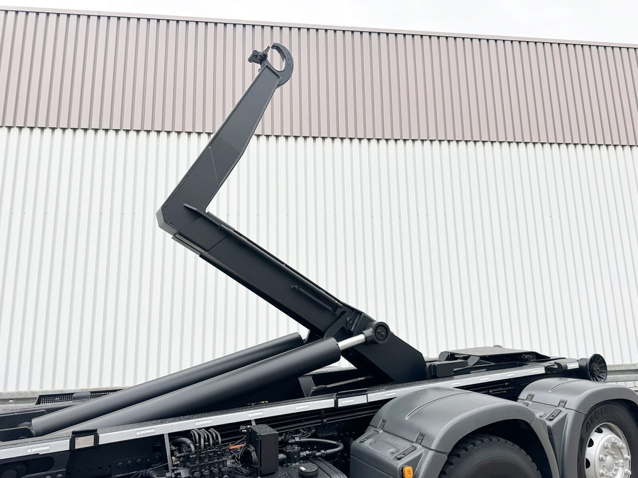 Hook lift truck MAN TGS 26.440 6x2 BL TGS 26.440 6x2 BL: picture 13