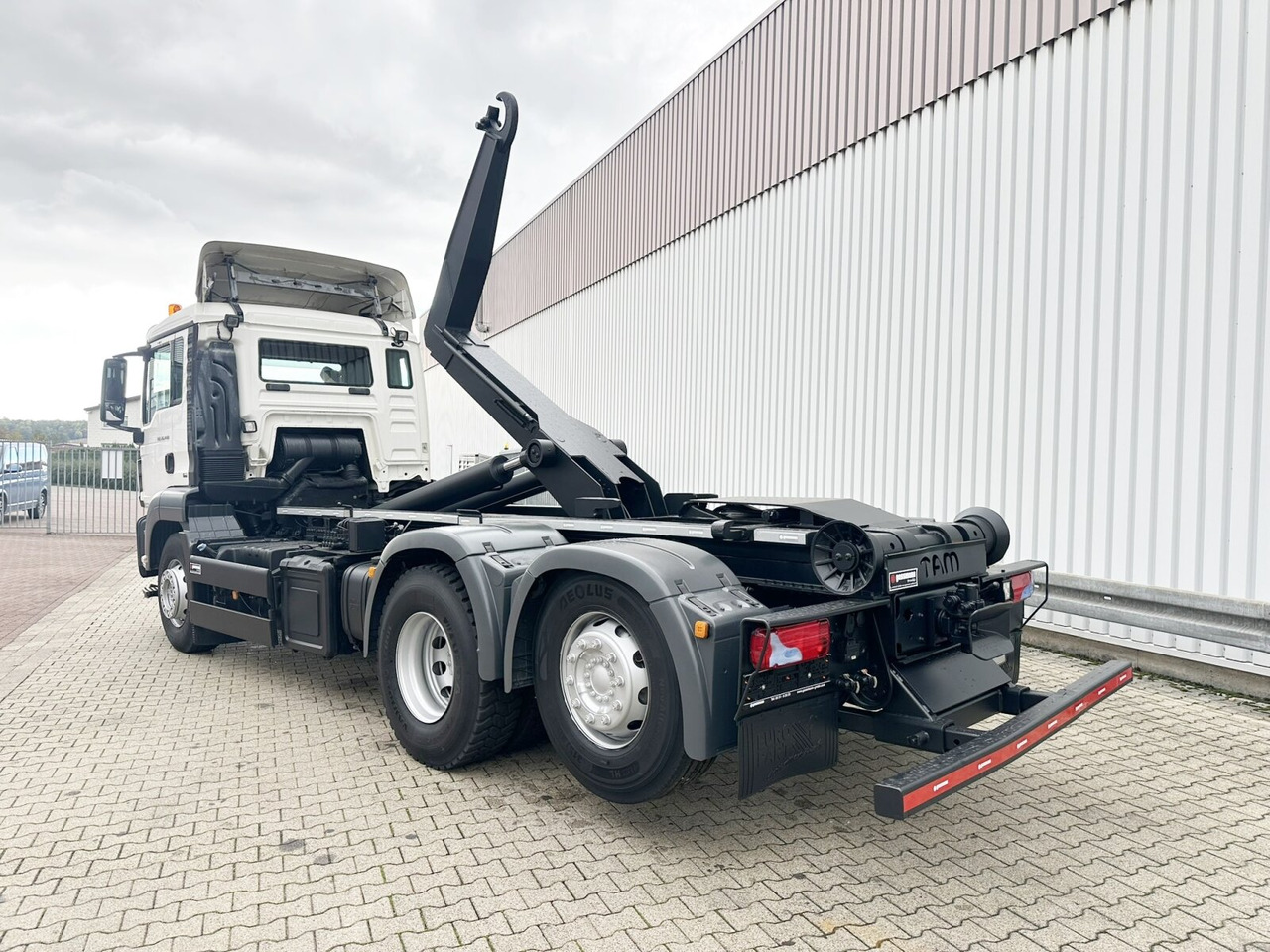 Hook lift truck MAN TGS 26.440 6x2 BL TGS 26.440 6x2 BL: picture 11