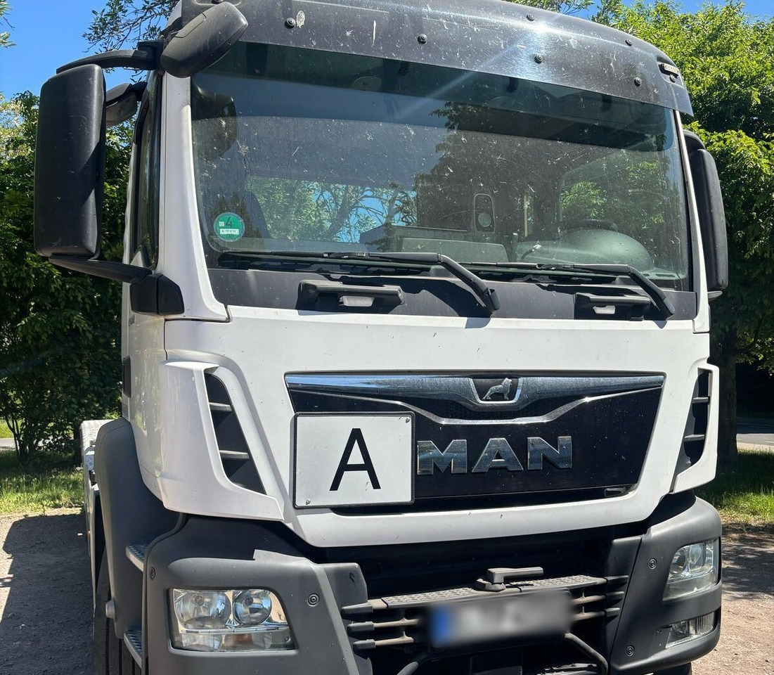 MAN TGS 26.460 6x2-4 BL TGS 26.460 6x2-4 BL, Lenk-/Liftachse, Navi - Hook lift truck: picture 5 MAN TGS 26.460 6x2-4 BL TGS 26.460 6x2-4 BL, Lenk-/Liftachse, Navi - Hook lift truck: picture 5