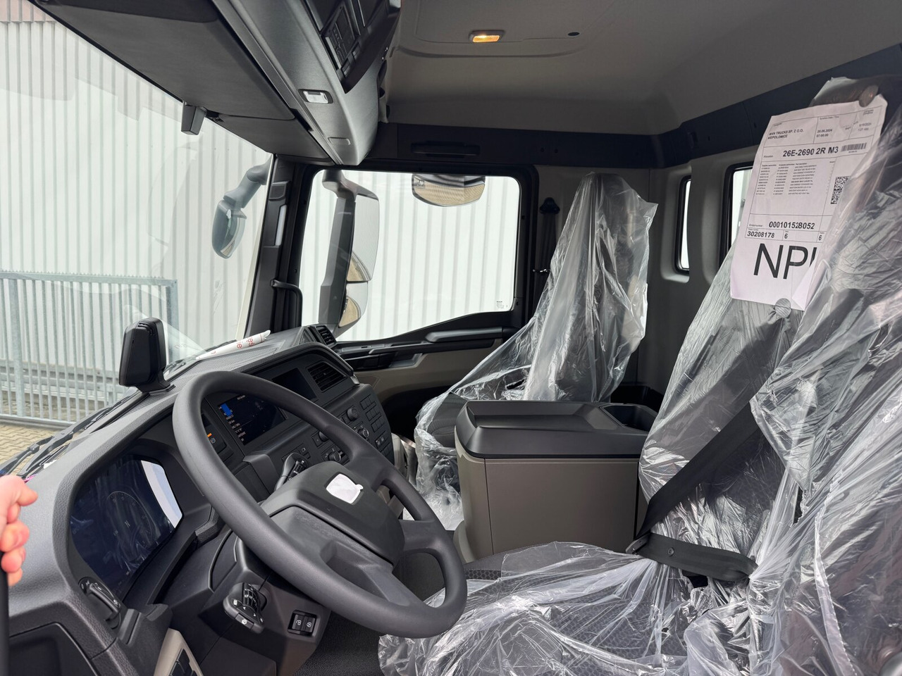 MAN TGS 33.440 6x4 BB TGS 33.440 6x4 BB, mehrfach vorhanden! - Cab chassis truck: picture 3 MAN TGS 33.440 6x4 BB TGS 33.440 6x4 BB, mehrfach vorhanden! - Cab chassis truck: picture 3