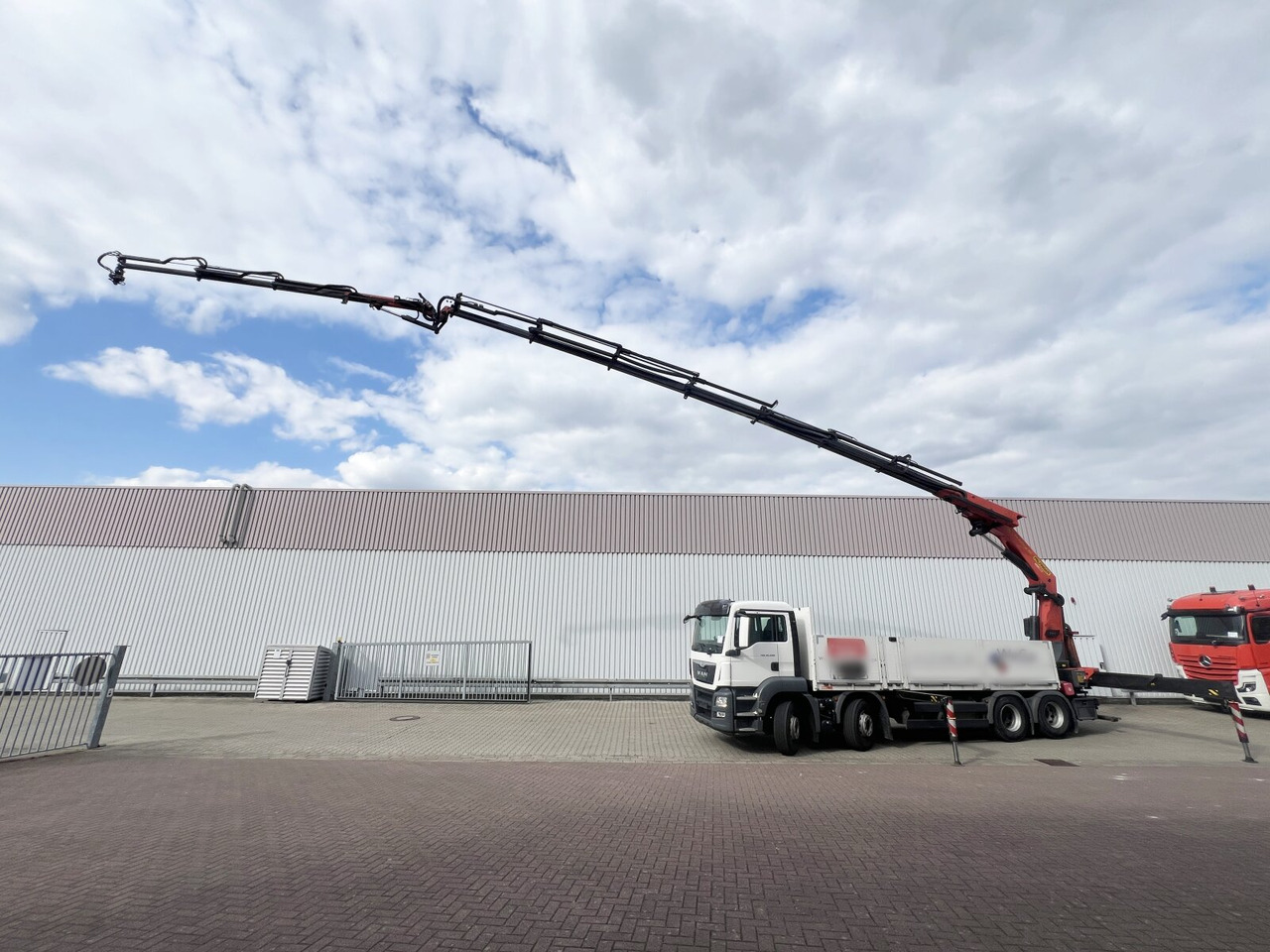 Leasing of MAN TGS 35.440 8x4 BL TGS 35.440 8x4 BL, Navi, Heckkran Palfinger PK42002 SH-F + Jip PJ 060 B, 24,9m-730kg, Funk MAN TGS 35.440 8x4 BL TGS 35.440 8x4 BL, Navi, Heckkran Palfinger PK42002 SH-F + Jip PJ 060 B, 24,9m-730kg, Funk: picture 9