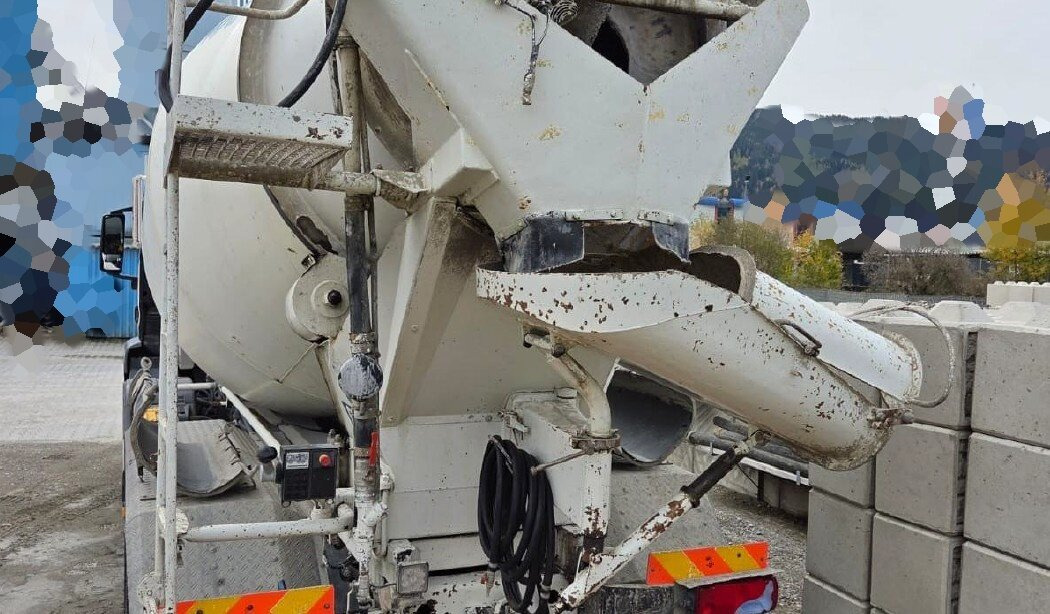 MAN TGS 35.440BB 8x4 TGS 35.440 BB/8x4, 9 cbm, Liebherr HTM 904 F - Concrete mixer truck: picture 5 MAN TGS 35.440BB 8x4 TGS 35.440 BB/8x4, 9 cbm, Liebherr HTM 904 F - Concrete mixer truck: picture 5