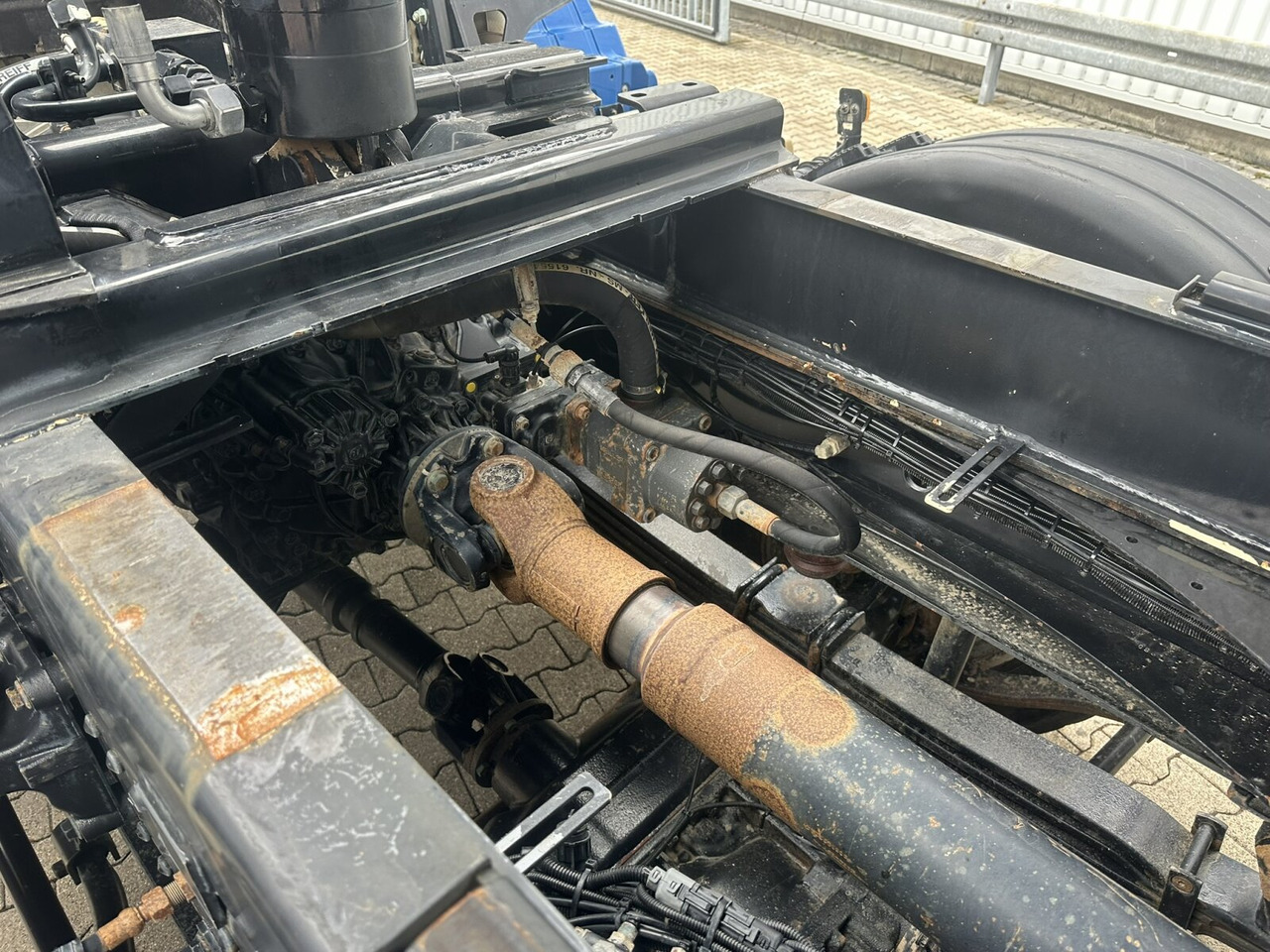 MAN TGS 41.460 8x8 BB TGS 41.460 8x8 BB, Meiller Stahlmulde ca. 20m³ - Dumper: picture 5 MAN TGS 41.460 8x8 BB TGS 41.460 8x8 BB, Meiller Stahlmulde ca. 20m³ - Dumper: picture 5