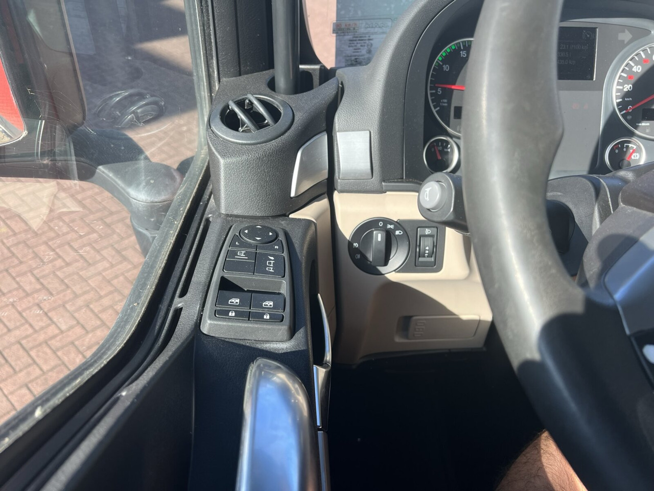 Leasing of MAN TGX 26.460 6X4 BB TGX 26.460 6X4 BB, Intarder, Standklima MAN TGX 26.460 6X4 BB TGX 26.460 6X4 BB, Intarder, Standklima: picture 7