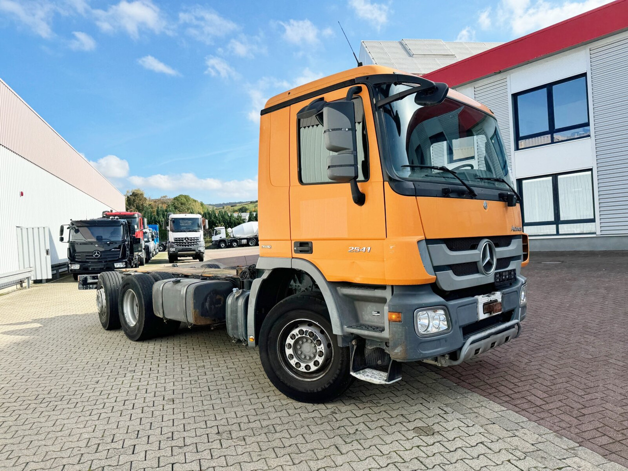Cab chassis truck Mercedes-Benz Actros 2541 L 6x2 Actros 2541 L 6x2, Lenk-/Liftachse: picture 9
