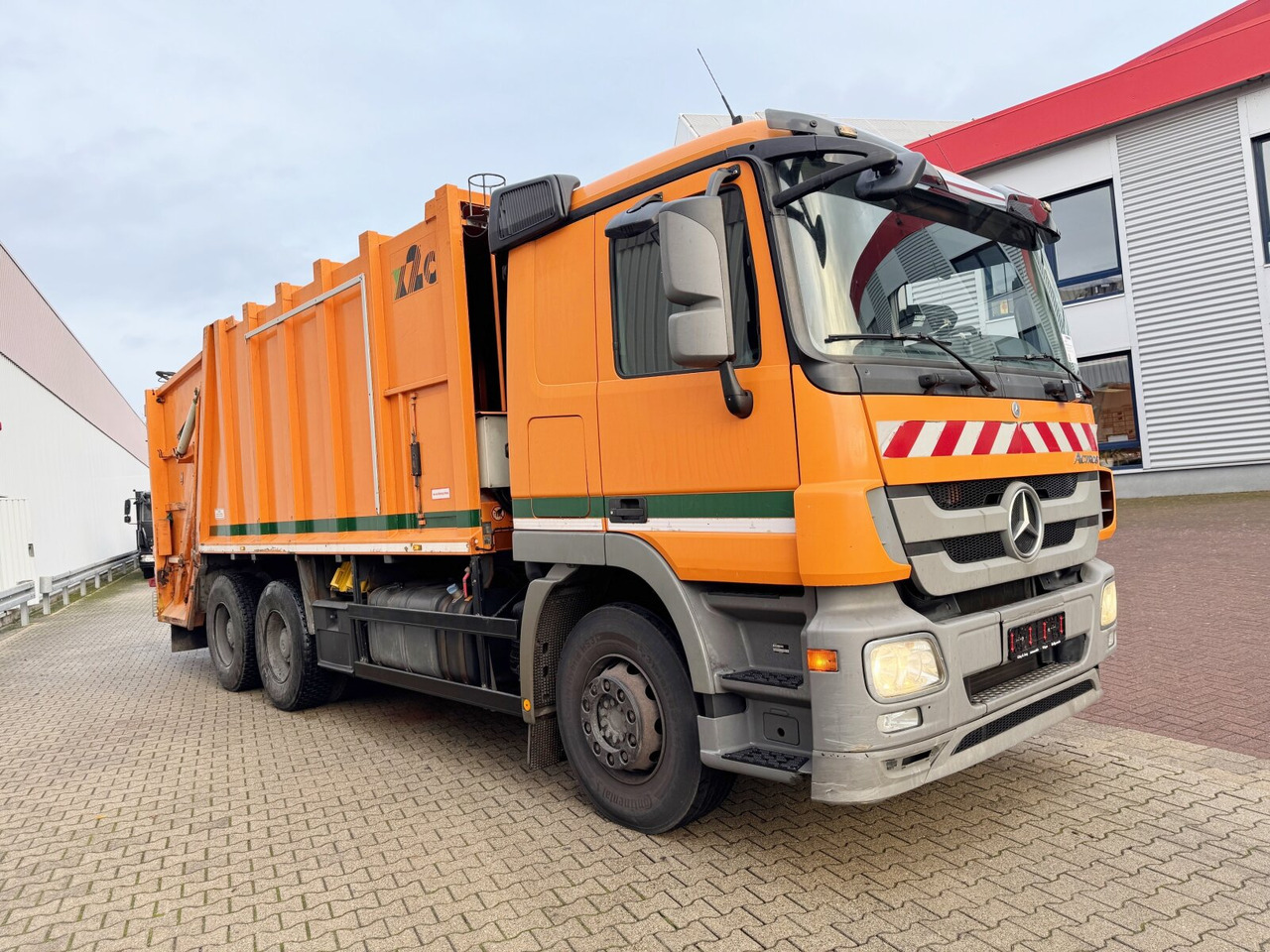 Leasing of Mercedes-Benz Actros 2641/48 L 6x4 Actros 2641/48 L 6x4, Haller M21X2C, Zöller Schüttung Mercedes-Benz Actros 2641/48 L 6x4 Actros 2641/48 L 6x4, Haller M21X2C, Zöller Schüttung: picture 9