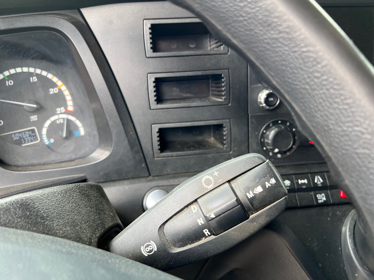 Leasing of Mercedes-Benz Antos 1840 L 4x2 Antos 1840 L 4x2, Aufnahme für Mitnahmestapler Mercedes-Benz Antos 1840 L 4x2 Antos 1840 L 4x2, Aufnahme für Mitnahmestapler: picture 5 Leasing of Mercedes-Benz Antos 1840 L 4x2 Antos 1840 L 4x2, Aufnahme für Mitnahmestapler Mercedes-Benz Antos 1840 L 4x2 Antos 1840 L 4x2, Aufnahme für Mitnahmestapler: picture 5