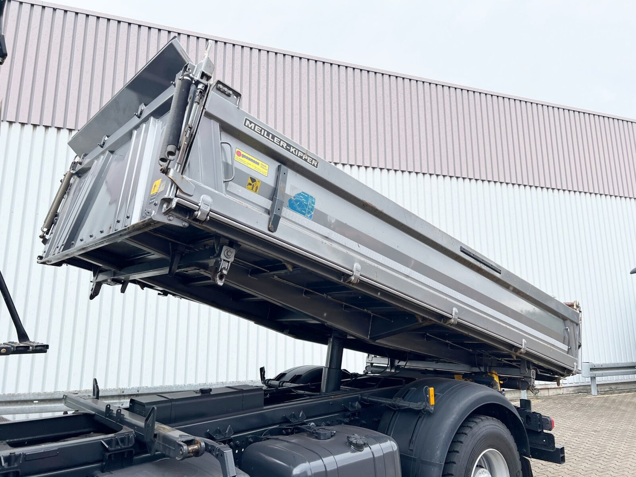 Tipper Mercedes-Benz Arocs 1840 K 4x2 Arocs 1840 K 4x2: picture 15