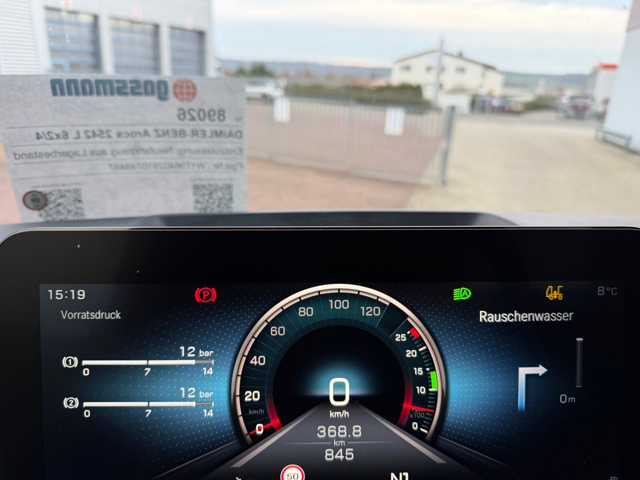 Mercedes-Benz Arocs 2542 L 6x2/4 Arocs 2542/45 L 6x2/4, Vorlauflenk-/liftachse, Navi, MultimediaCockpit - Cab chassis truck: picture 4 Mercedes-Benz Arocs 2542 L 6x2/4 Arocs 2542/45 L 6x2/4, Vorlauflenk-/liftachse, Navi, MultimediaCockpit - Cab chassis truck: picture 4