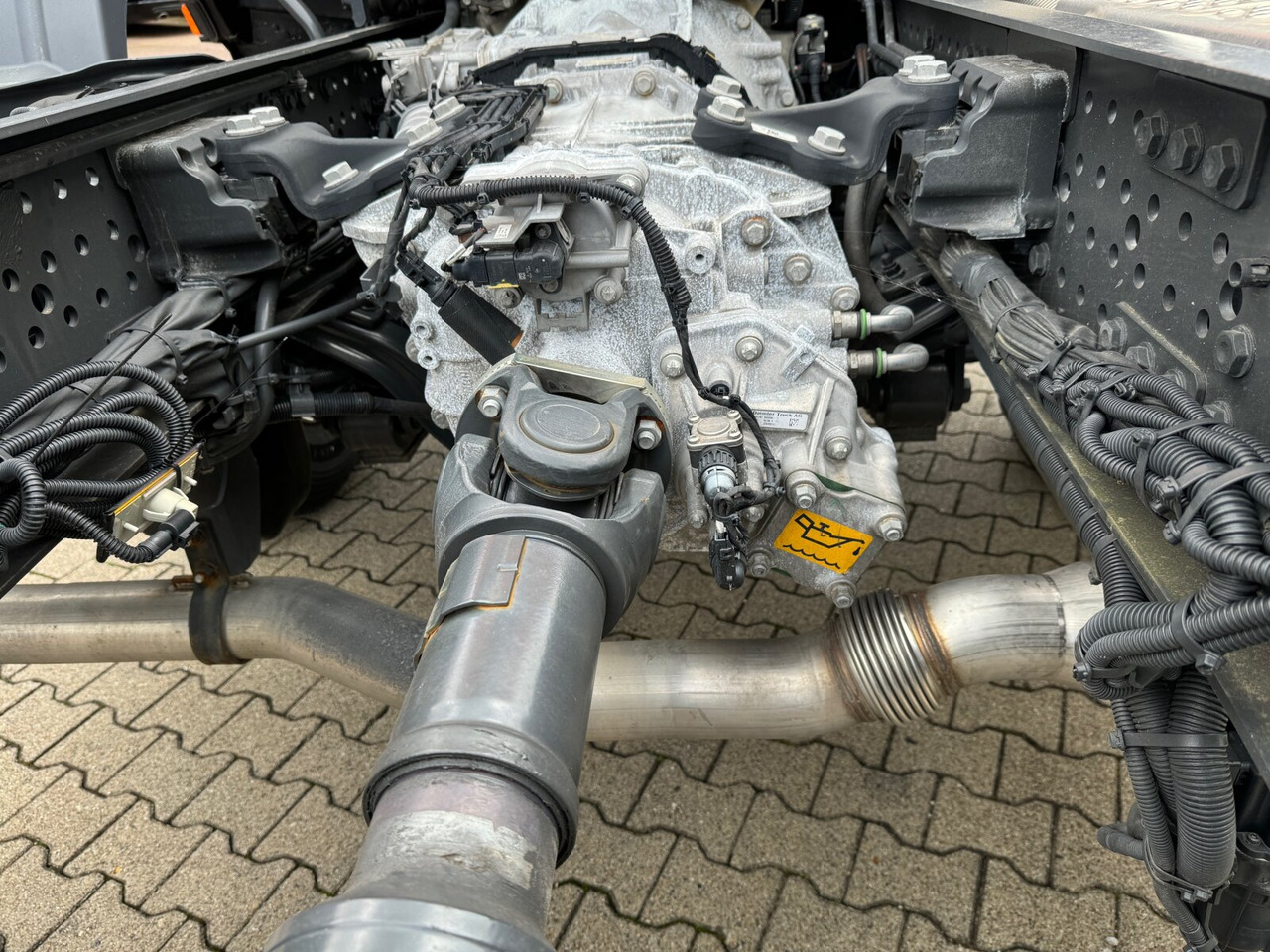 Leasing of Mercedes-Benz Arocs 2633 6x4 Arocs 2633 6x4, 2x Nebenantrieb Mercedes-Benz Arocs 2633 6x4 Arocs 2633 6x4, 2x Nebenantrieb: picture 9