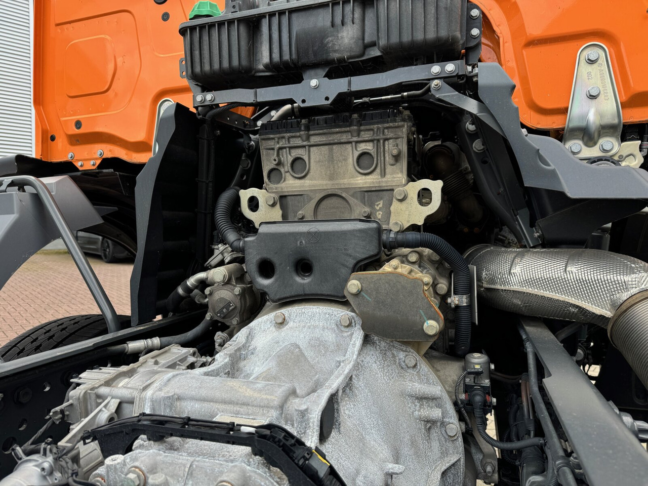 Leasing of Mercedes-Benz Arocs 2633 6x4, Automatik, 2x Nebenantrieb Arocs 2633 6x4, 2x Nebenantrieb Mercedes-Benz Arocs 2633 6x4, Automatik, 2x Nebenantrieb Arocs 2633 6x4, 2x Nebenantrieb: picture 9 Leasing of Mercedes-Benz Arocs 2633 6x4, Automatik, 2x Nebenantrieb Arocs 2633 6x4, 2x Nebenantrieb Mercedes-Benz Arocs 2633 6x4, Automatik, 2x Nebenantrieb Arocs 2633 6x4, 2x Nebenantrieb: picture 9