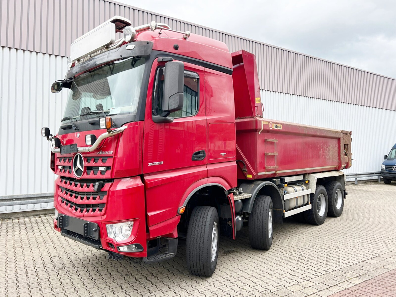 Tipper Mercedes-Benz Arocs 3263 8x4/4 Arocs 3263 8x4/4, Retarder, Stahlmulde ca.14m³, Hydr. Heckklappe: picture 6 Tipper Mercedes-Benz Arocs 3263 8x4/4 Arocs 3263 8x4/4, Retarder, Stahlmulde ca.14m³, Hydr. Heckklappe: picture 6