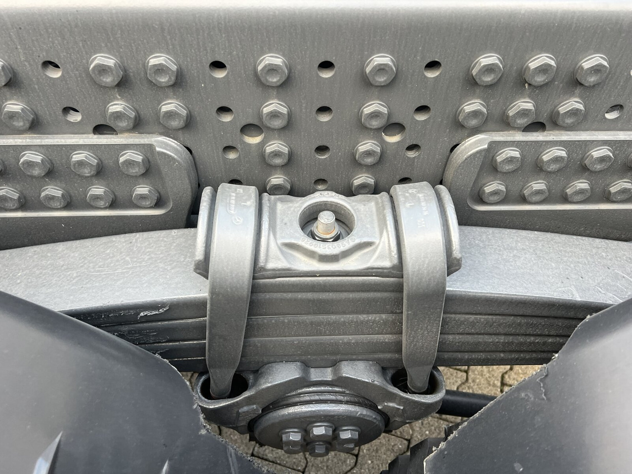 Mercedes-Benz Arocs 4151 AK 8x8/4 Arocs 4151 AK 8x8/4, Grounder - Tipper: picture 4 Mercedes-Benz Arocs 4151 AK 8x8/4 Arocs 4151 AK 8x8/4, Grounder - Tipper: picture 4