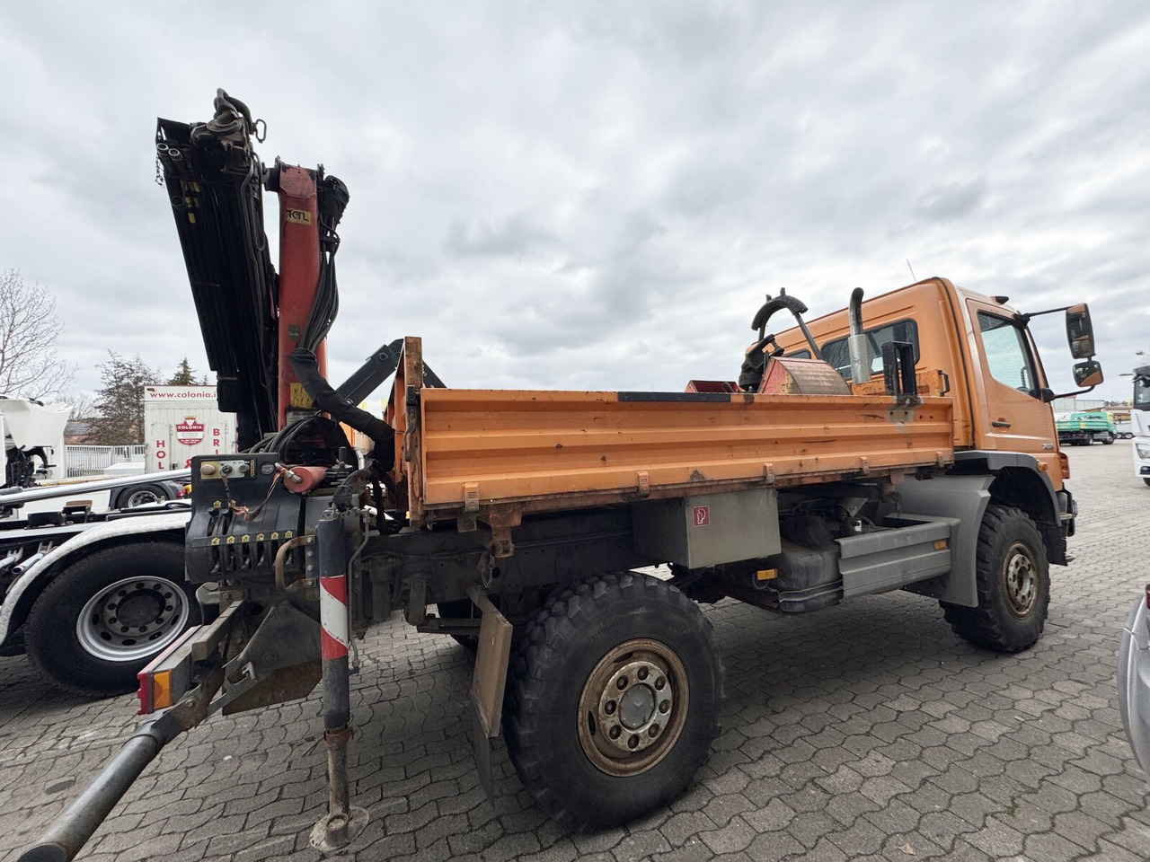 Cab chassis truck, Crane truck Mercedes-Benz Atego 1023 A 4x4 mit Unfallschaden! Atego 1023 A 4x4, Einzelbereifung, Heckkran Palfinger PK4501-B, Funk, UNFALLSCHADEN!: picture 9