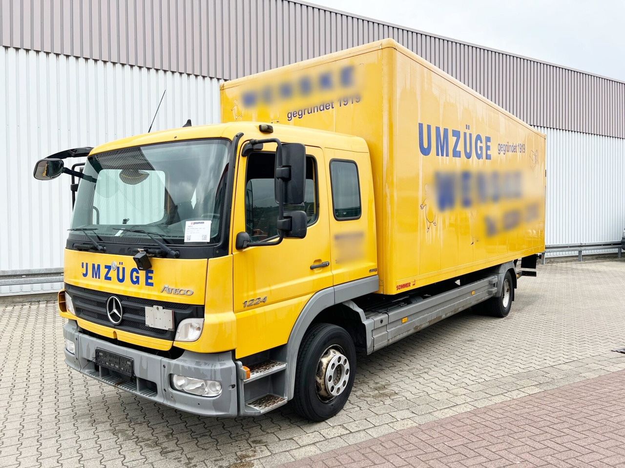 Mercedes-Benz Atego 1224 L 4x2 Atego 1224 L, Möbelkoffer, Dautel LBW, 42 cbm - Box truck: picture 1 Mercedes-Benz Atego 1224 L 4x2 Atego 1224 L, Möbelkoffer, Dautel LBW, 42 cbm - Box truck: picture 1