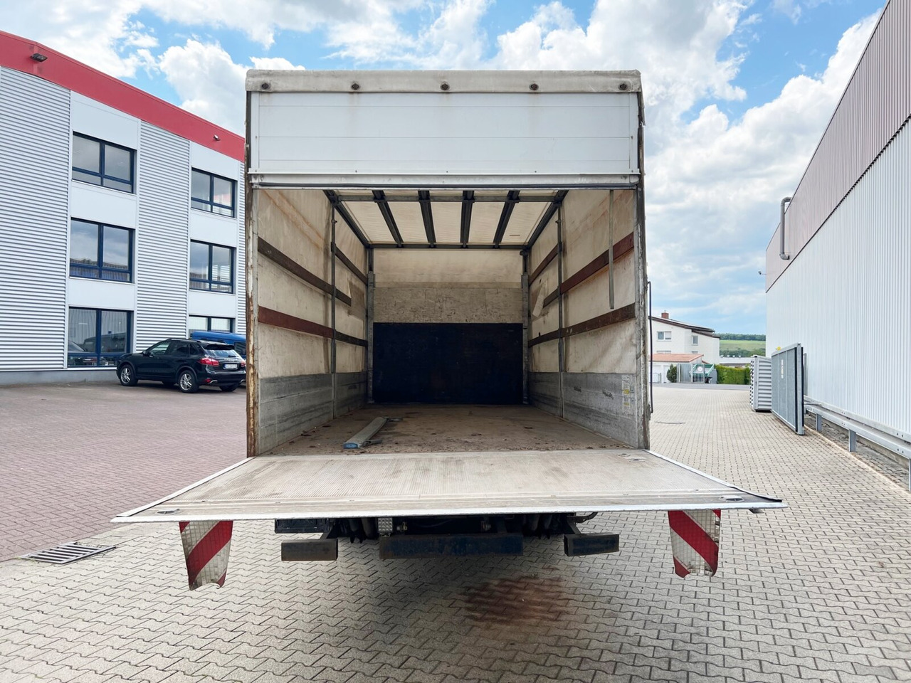 Leasing of Mercedes-Benz Atego 818 L 4x2 Atego 818 L 4x2 mit LBW BÄR Mercedes-Benz Atego 818 L 4x2 Atego 818 L 4x2 mit LBW BÄR: picture 10