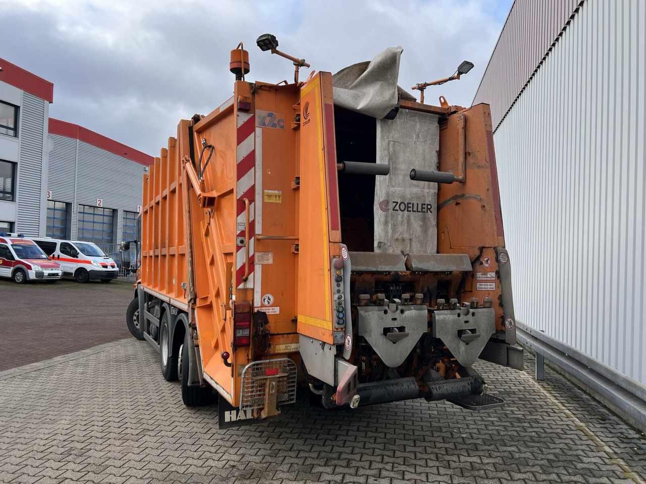 Leasing of Mercedes-Benz Econic 2629 LL 6x2/4 NLA Econic 2629 LL 6x2/4 NLA, EEV, Lenkachse, Haller X2C, Zöller-Schüttung Mercedes-Benz Econic 2629 LL 6x2/4 NLA Econic 2629 LL 6x2/4 NLA, EEV, Lenkachse, Haller X2C, Zöller-Schüttung: picture 11