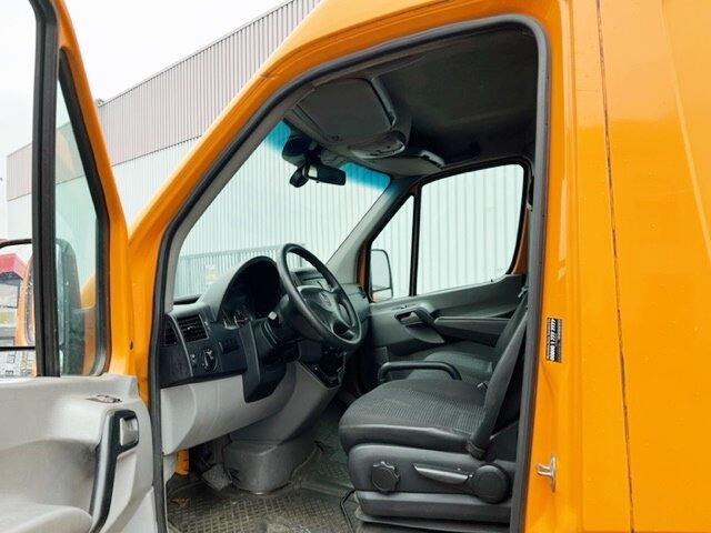 Mercedes-Benz Sprinter 515 CDI 4x2 Sprinter 515 CDI 4x2 - Panel van: picture 2 Mercedes-Benz Sprinter 515 CDI 4x2 Sprinter 515 CDI 4x2 - Panel van: picture 2