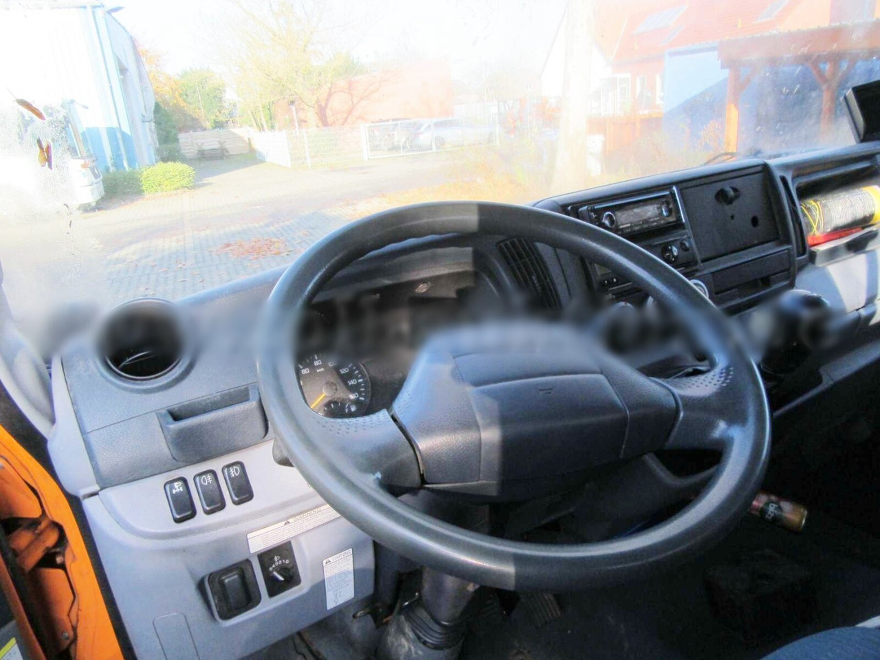 Mitsubishi Canter Fuso 6C18 4x4 Canter Fuso 6C18 4x4, Winterdienstausstattung, City-Abroller - Hook lift truck: picture 5 Mitsubishi Canter Fuso 6C18 4x4 Canter Fuso 6C18 4x4, Winterdienstausstattung, City-Abroller - Hook lift truck: picture 5