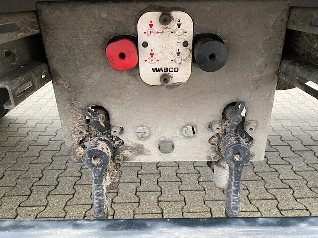 Orten PRASQ 18 Getränkeanhänger PRASQ 18 Getränkeanhänger, Stapleraufnahme, 14x Vorhanden! - Beverage trailer: picture 5 Orten PRASQ 18 Getränkeanhänger PRASQ 18 Getränkeanhänger, Stapleraufnahme, 14x Vorhanden! - Beverage trailer: picture 5