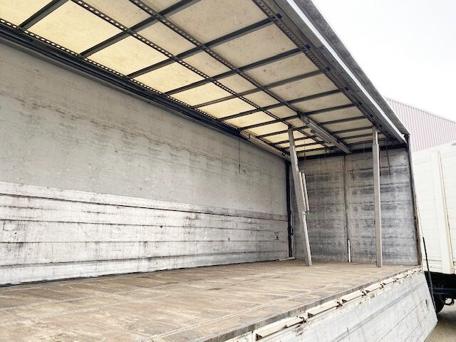 Scania R450 LB 6x2-4 R450 LB 6x2-4 Getränkekoffer, Retarder, Lift-/Lenkachse, Stapleraufnahme - Box truck: picture 2 Scania R450 LB 6x2-4 R450 LB 6x2-4 Getränkekoffer, Retarder, Lift-/Lenkachse, Stapleraufnahme - Box truck: picture 2