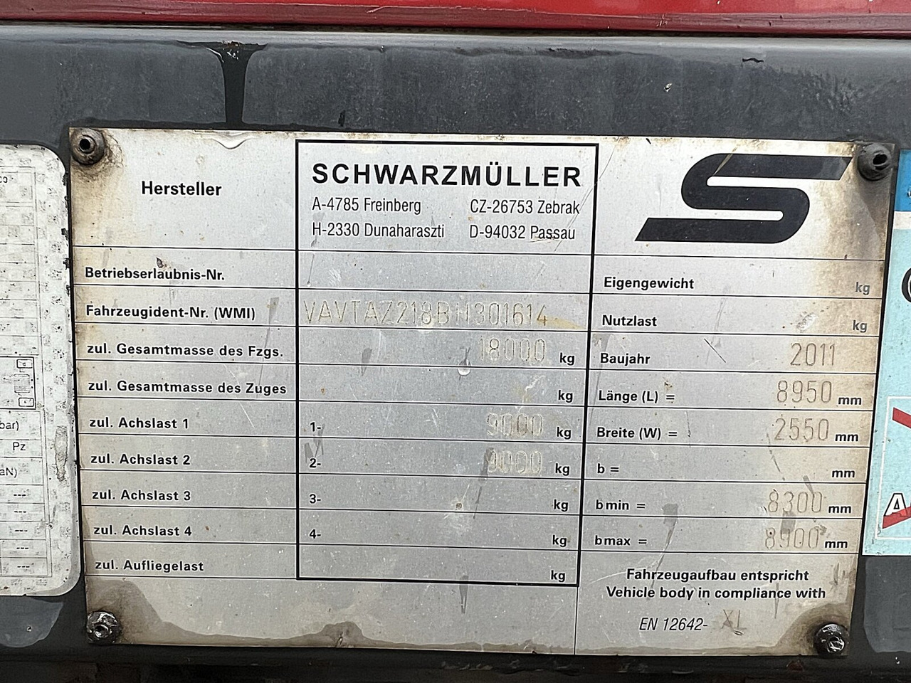 Schwarzmüller AZ 18 AZ 18 - Dropside/ Flatbed trailer: picture 3 Schwarzmüller AZ 18 AZ 18 - Dropside/ Flatbed trailer: picture 3