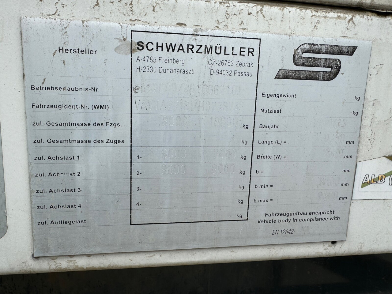 Schwarzmüller AZ 18 AZ 18 - Dropside/ Flatbed trailer: picture 3 Schwarzmüller AZ 18 AZ 18 - Dropside/ Flatbed trailer: picture 3