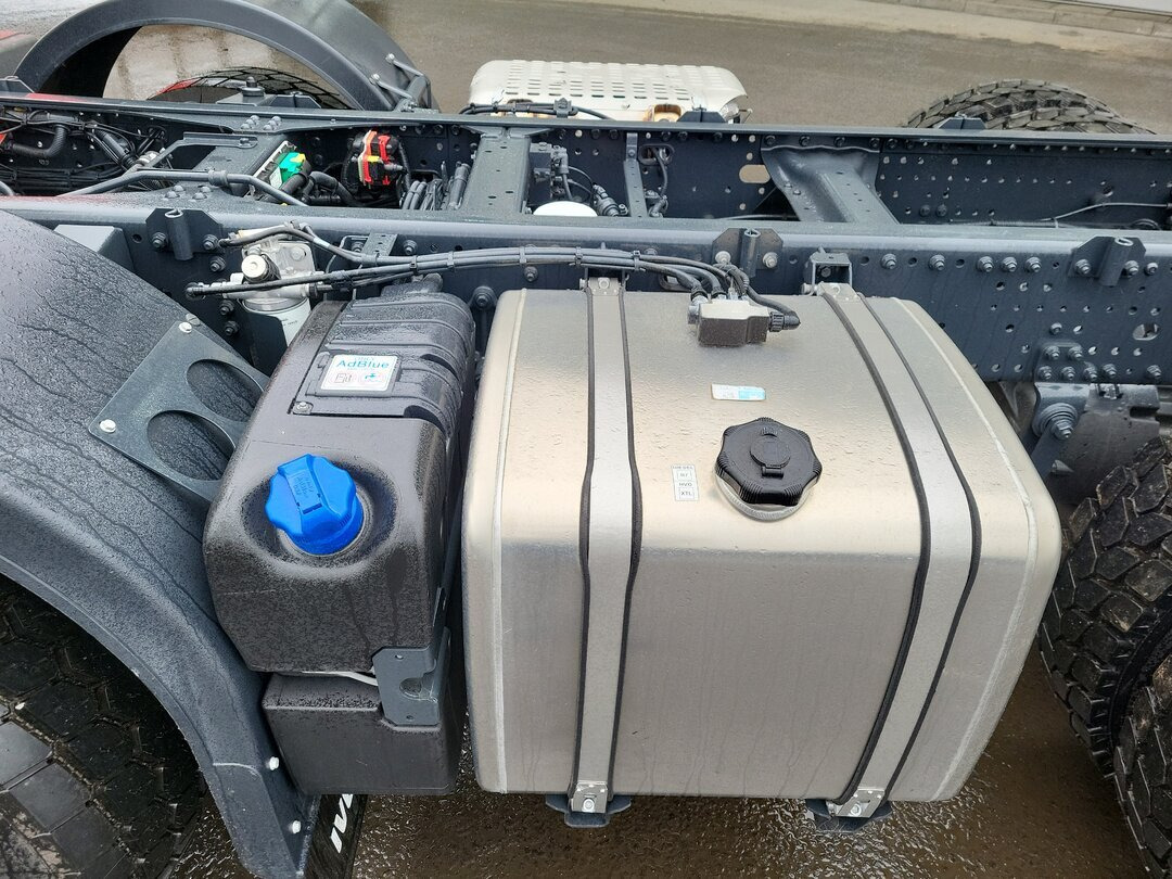 T-Way AT410T51 8x4 T-Way AT410T51 8x4, Retarder, 4x VORHANDEN! - Tipper: picture 3 T-Way AT410T51 8x4 T-Way AT410T51 8x4, Retarder, 4x VORHANDEN! - Tipper: picture 3