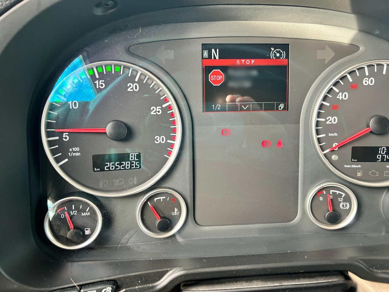 MAN TGX 33.580 6x4 BB TGX 33.580 6x4 BB, Intarder, zZGG 150.000kg - Tractor unit: picture 5 MAN TGX 33.580 6x4 BB TGX 33.580 6x4 BB, Intarder, zZGG 150.000kg - Tractor unit: picture 5