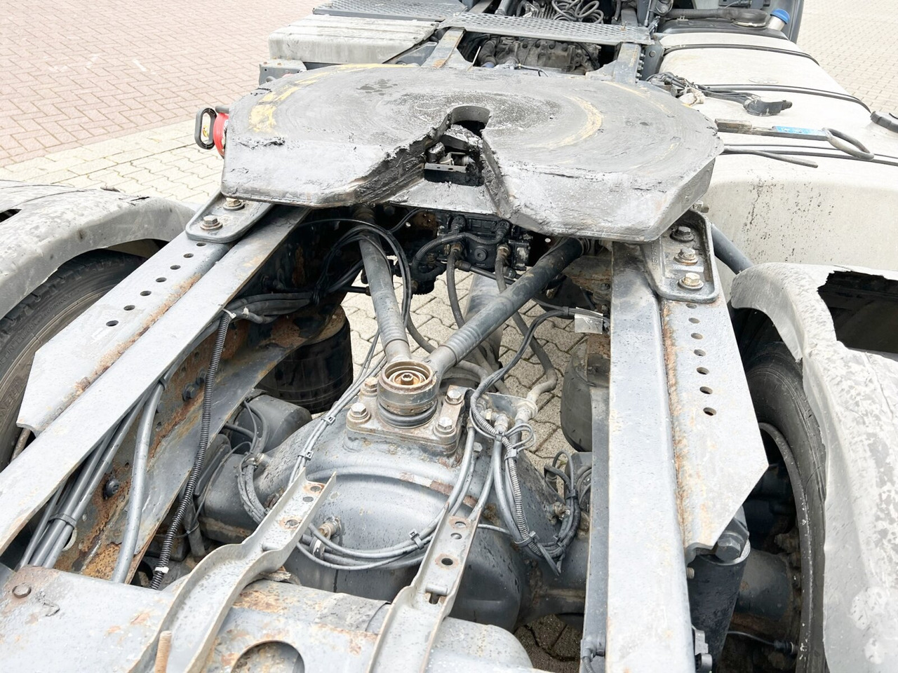 Tractor unit Stralis AS440S42 4x2 Stralis AS440S42 4x2, Retarder: picture 14 Tractor unit Stralis AS440S42 4x2 Stralis AS440S42 4x2, Retarder: picture 14