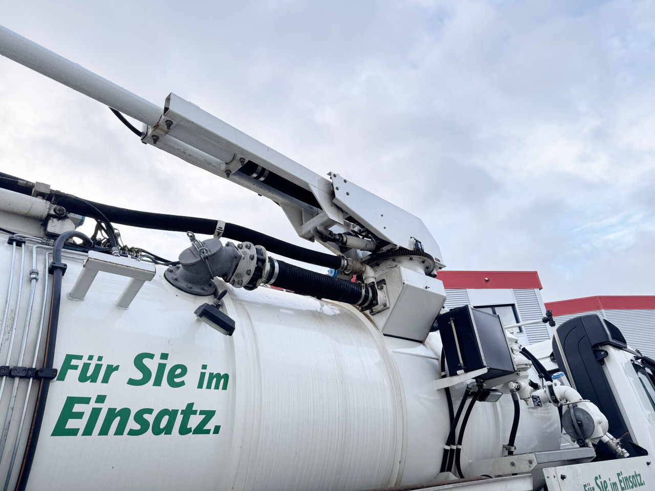 Leasing of Mercedes-Benz Actros 2536 L 6x2 Actros 2536 L 6x2, Müller Saug- und Spülwagen ca. 10,5m³, Lenkachse Mercedes-Benz Actros 2536 L 6x2 Actros 2536 L 6x2, Müller Saug- und Spülwagen ca. 10,5m³, Lenkachse: picture 11 Leasing of Mercedes-Benz Actros 2536 L 6x2 Actros 2536 L 6x2, Müller Saug- und Spülwagen ca. 10,5m³, Lenkachse Mercedes-Benz Actros 2536 L 6x2 Actros 2536 L 6x2, Müller Saug- und Spülwagen ca. 10,5m³, Lenkachse: picture 11