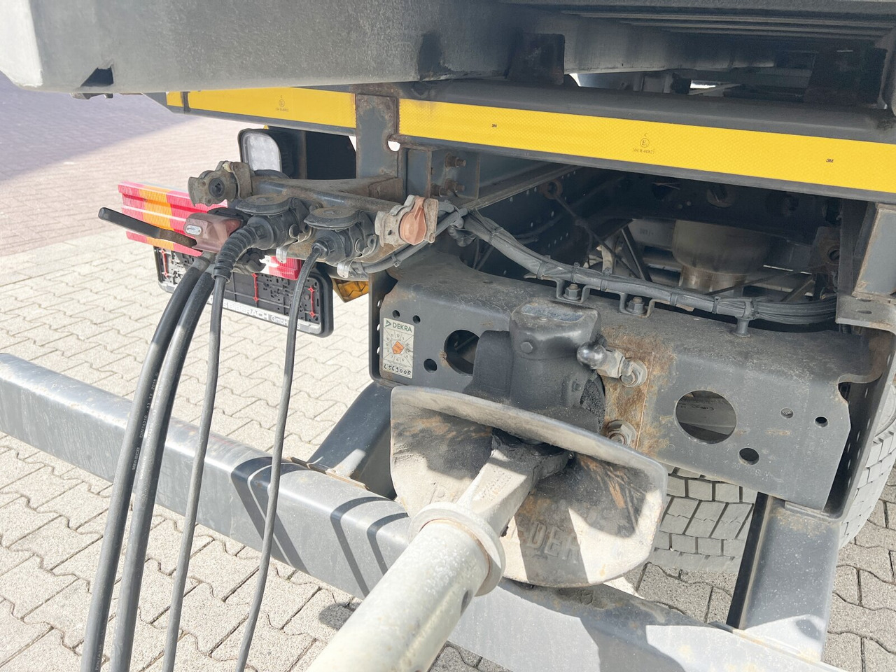 Truck Mercedes-Benz Actros 2541 L 6x2 Actros 2541 L 6x2, Fahrschulausstattung, MegaSpace, Retarder, Liftachse, Traum Zustand: picture 14