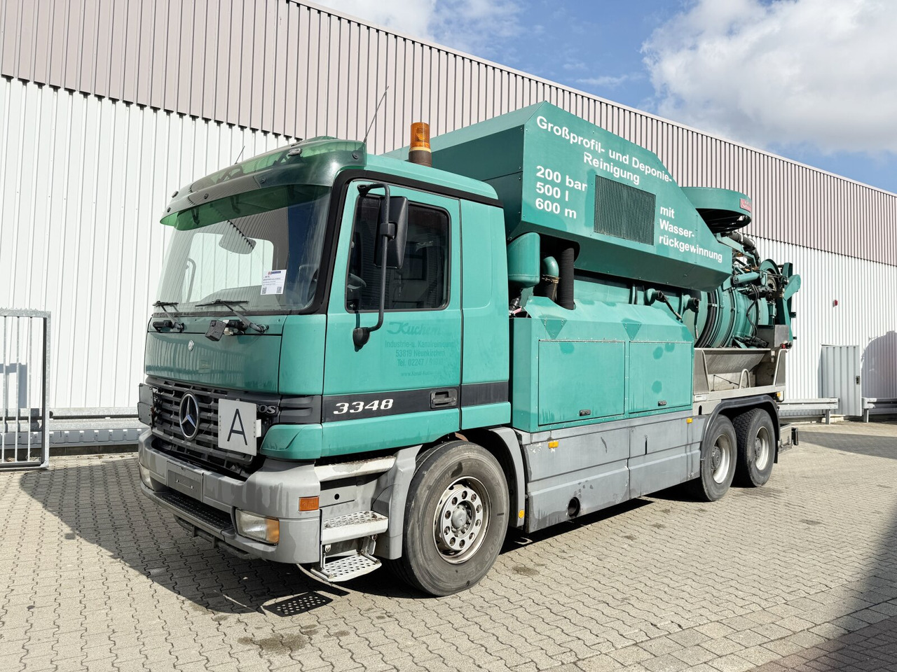 Mercedes-Benz Actros 3348 6x4 Actros 3348 6x4, V8, Kroll Saug-/Spülwagen ca. 14m³, Wasserrückgewinnung, Funk - Truck: picture 1 Mercedes-Benz Actros 3348 6x4 Actros 3348 6x4, V8, Kroll Saug-/Spülwagen ca. 14m³, Wasserrückgewinnung, Funk - Truck: picture 1