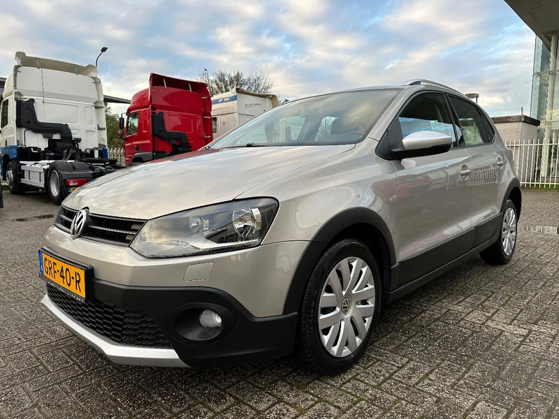 Volkswagen Polo 1.2 TSI CROSS + AUTOMATIC + 101.474 KM + APK/TUV - Hatchback: picture 1 Volkswagen Polo 1.2 TSI CROSS + AUTOMATIC + 101.474 KM + APK/TUV - Hatchback: picture 1
