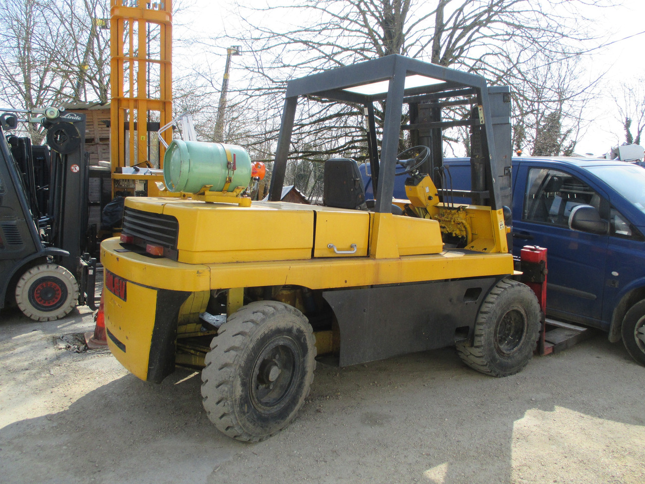 Salev - LPG forklift: picture 1 Salev - LPG forklift: picture 1