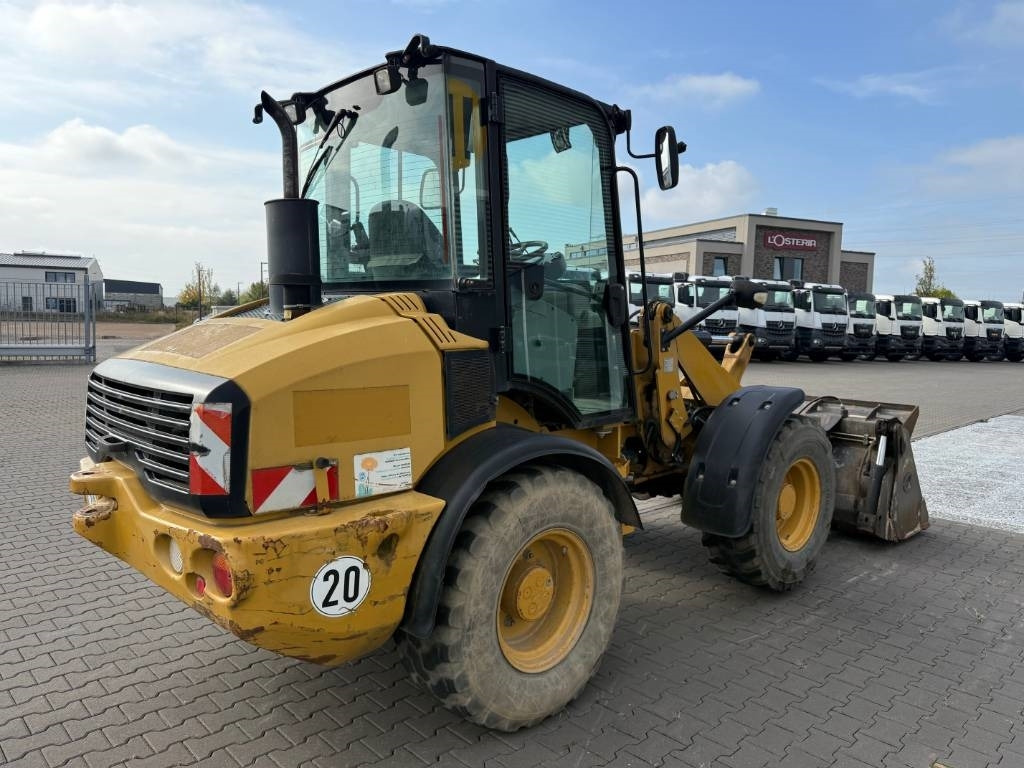 CAT 908 H - Wheel loader: picture 2 CAT 908 H - Wheel loader: picture 2