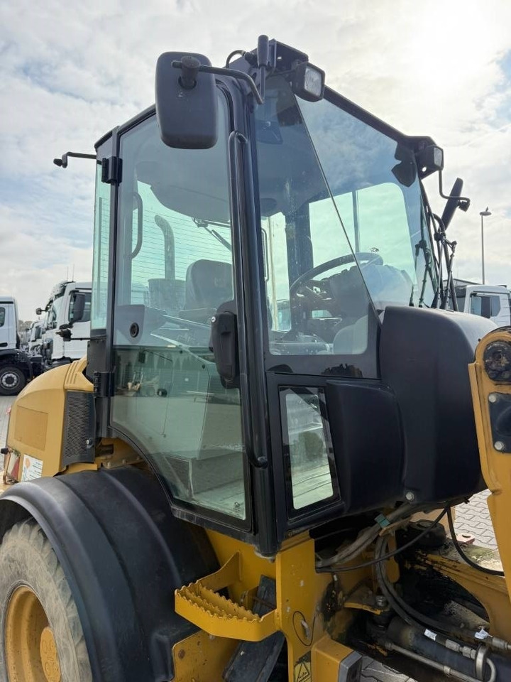 CAT 908 H - Wheel loader: picture 5 CAT 908 H - Wheel loader: picture 5