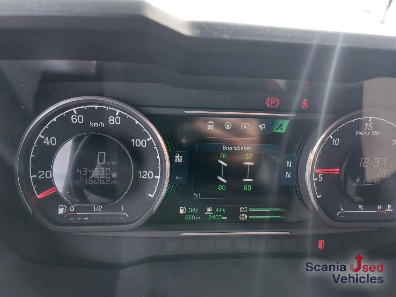 SCANIA R 450 A4x2EB - Tractor unit: picture 5 SCANIA R 450 A4x2EB - Tractor unit: picture 5