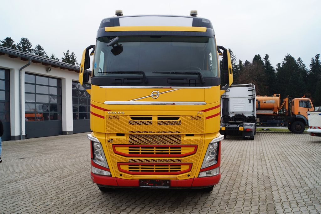 Volvo FH 500 Holztrans. mit Penz 12Z9 Holzkran Volvo FH 500 Holztrans. mit Penz 12Z9 Holzkran - Logging truck, Crane truck: picture 3 Volvo FH 500 Holztrans. mit Penz 12Z9 Holzkran Volvo FH 500 Holztrans. mit Penz 12Z9 Holzkran - Logging truck, Crane truck: picture 3